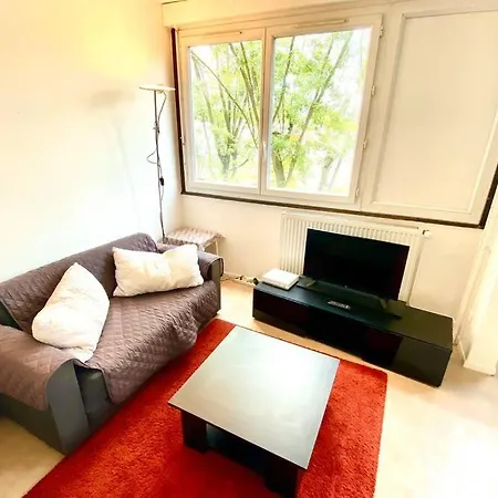 아파트 Sobnb- Chenevieres 1 *